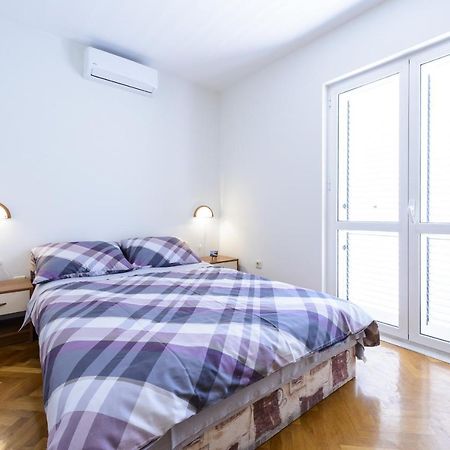 Apartment Tija Two Bedroom Apartment With Balcony And Partial Sea View Dubrovnik Extérieur photo