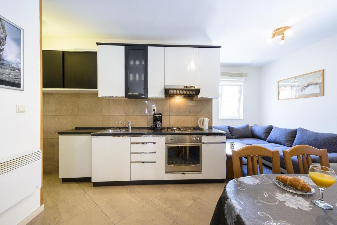 Apartment Tija Two Bedroom Apartment With Balcony And Partial Sea View Dubrovnik Extérieur photo