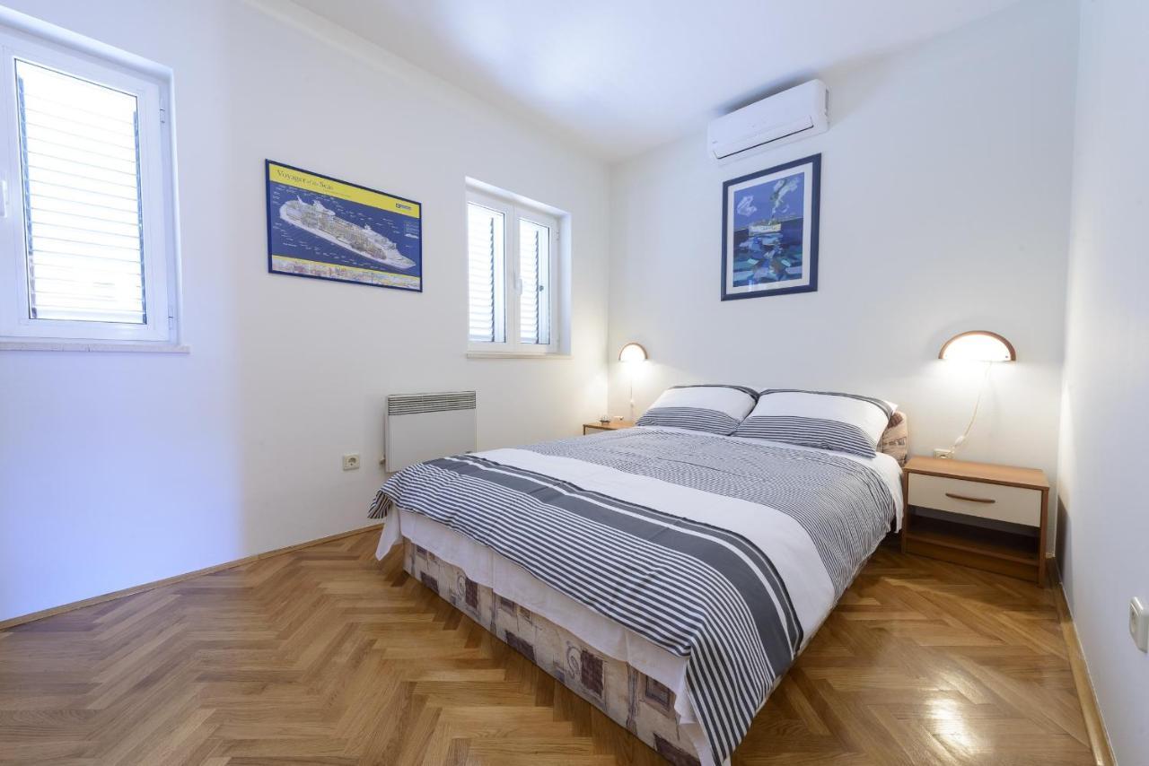 Apartment Tija Two Bedroom Apartment With Balcony And Partial Sea View Dubrovnik Extérieur photo